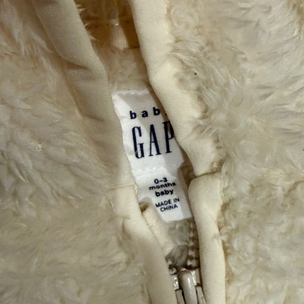 Baby GAP Cream Fleece Baby Footie